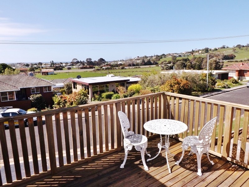 8 Haven Crescent, Ulverstone TAS 7315