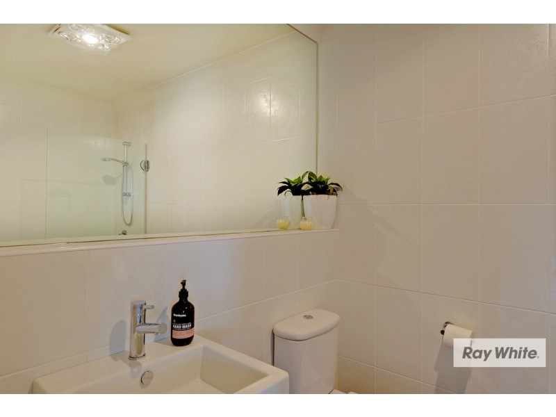 18 West Park Grove, Parklands TAS 7320