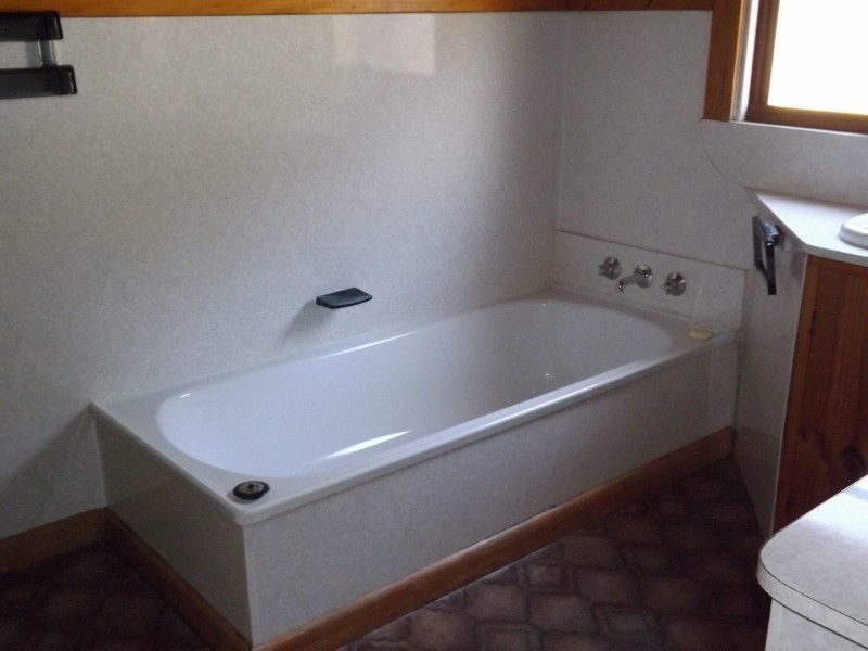 16 River Avenue, Heybridge TAS 7316