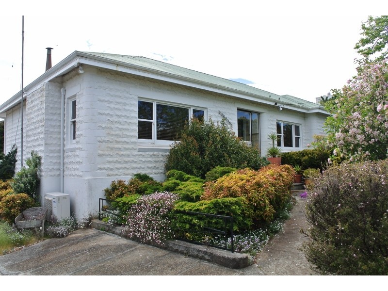 8 Margaret Street, Montello TAS 7320
