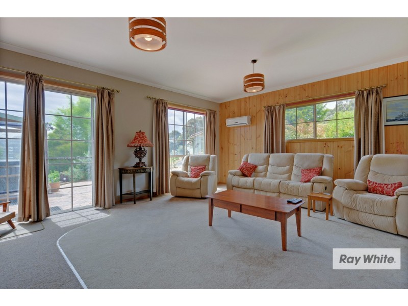 74 Deviation Road, Penguin TAS 7316