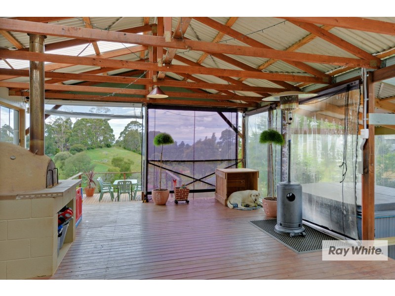 74 Deviation Road, Penguin TAS 7316