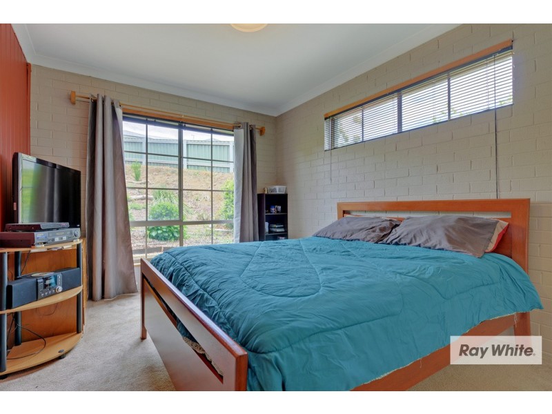 74 Deviation Road, Penguin TAS 7316