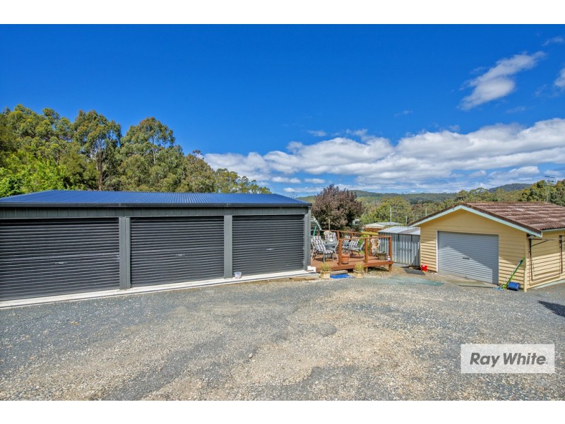 16 Old Cam Road, Somerset TAS 7322