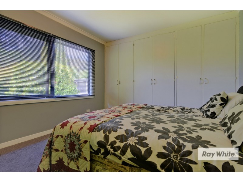 16 Old Cam Road, Somerset TAS 7322