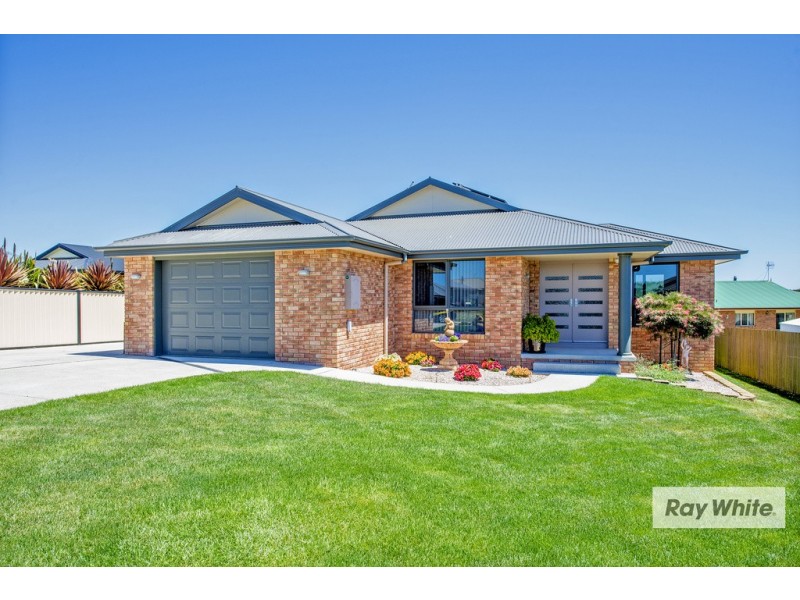 8 Ewington Way, Romaine TAS 7320