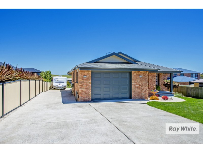 8 Ewington Way, Romaine TAS 7320