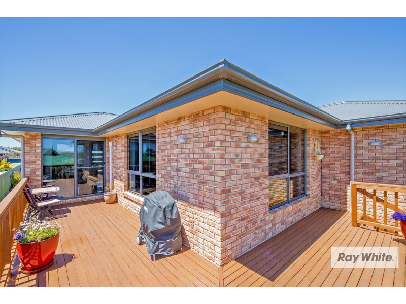 8 Ewington Way, Romaine TAS 7320