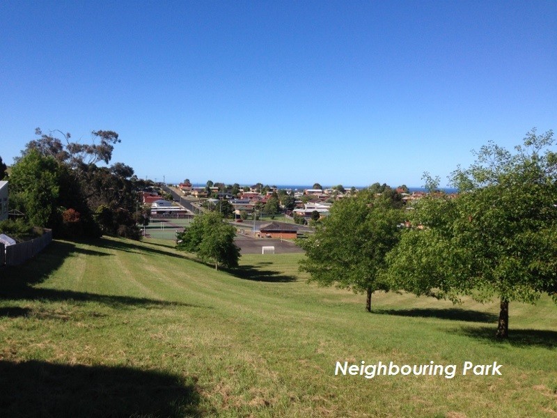 2 Chanel Street, Park Grove TAS 7320