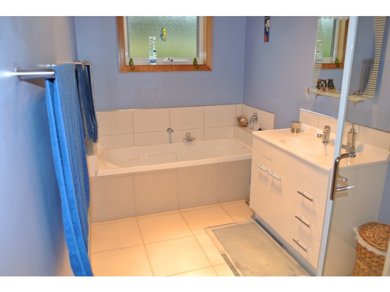 233 Upper Natone Road, Natone TAS 7321