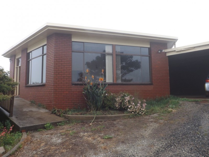 35 Dallas Road, Somerset TAS 7322