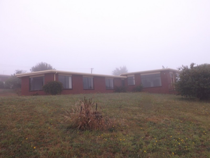 35 Dallas Road, Somerset TAS 7322