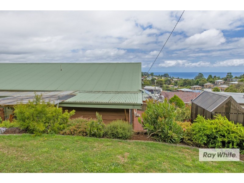 83 Grandview Avenue, Park Grove TAS 7320