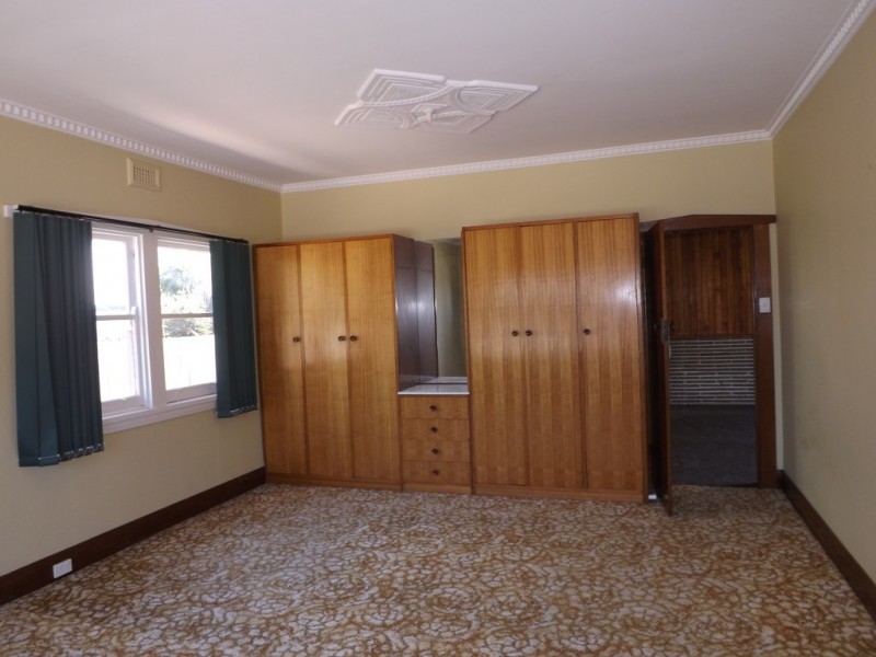 256 Mount Street, Burnie TAS 7320