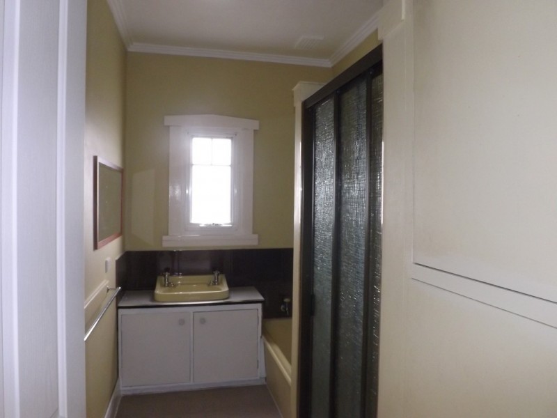 256 Mount Street, Burnie TAS 7320