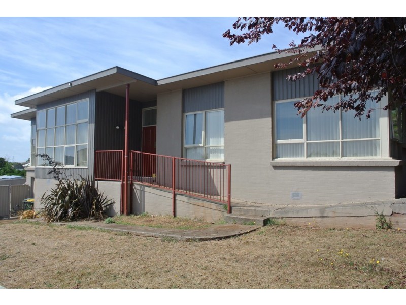 211A Mount Street, Upper Burnie TAS 7320