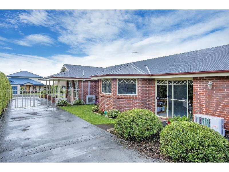 19 Panorama Crescent, Cooee TAS 7320