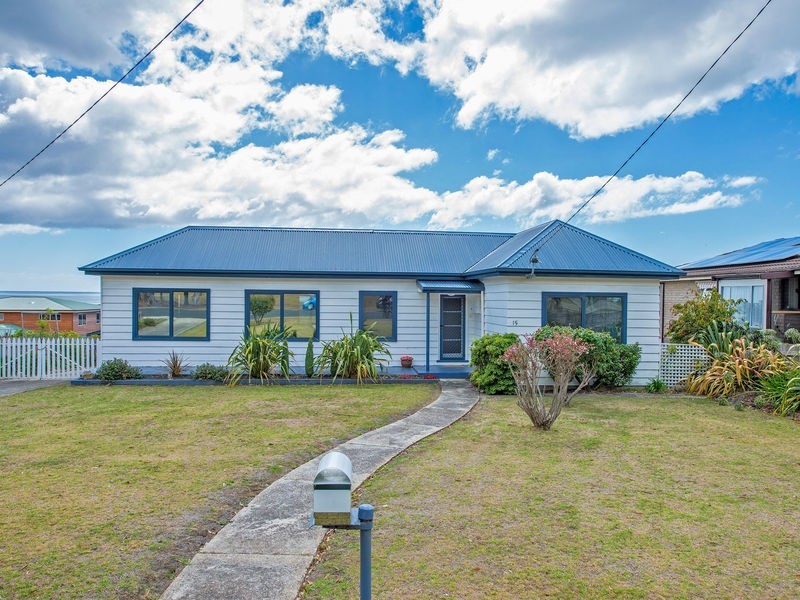 15 Pelissier Street, Somerset TAS 7322