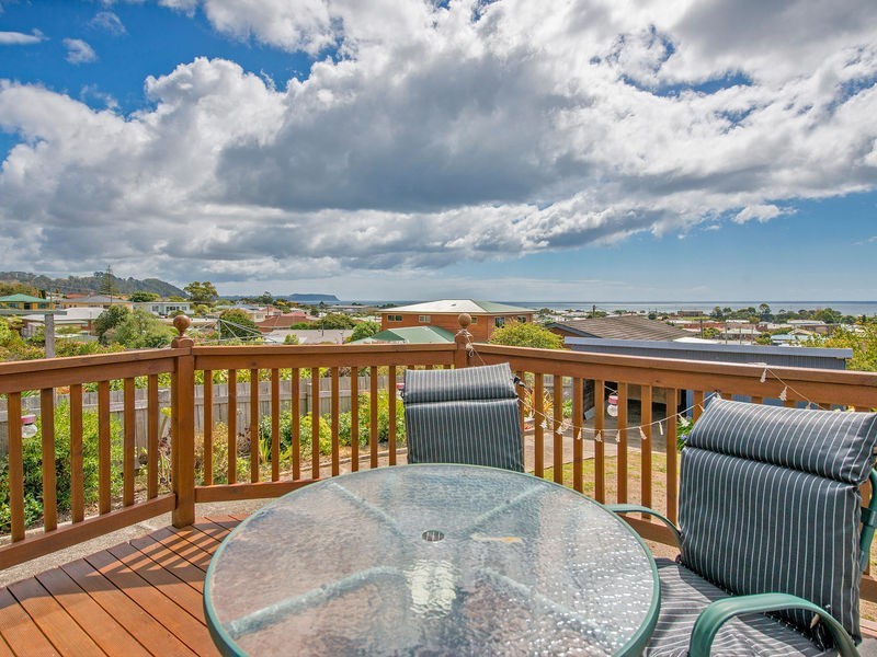 15 Pelissier Street, Somerset TAS 7322