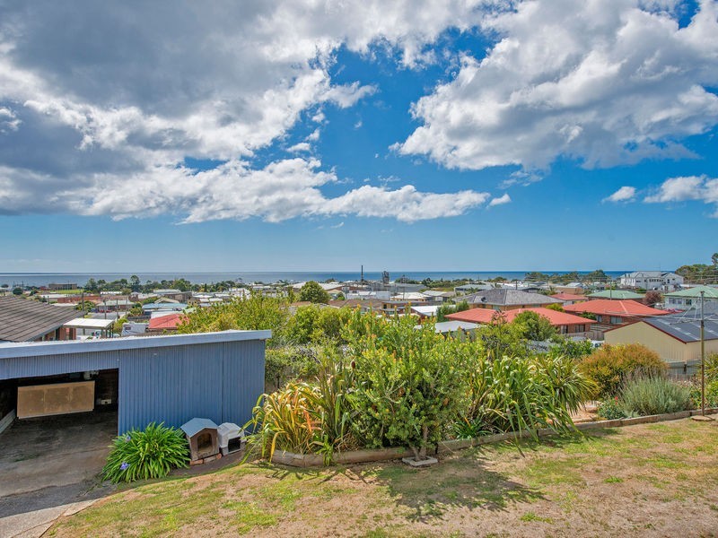 15 Pelissier Street, Somerset TAS 7322