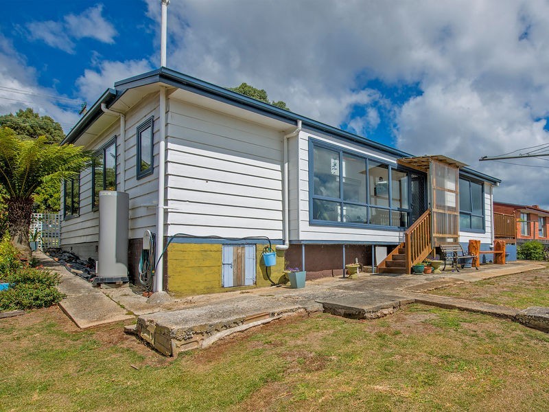 15 Pelissier Street, Somerset TAS 7322