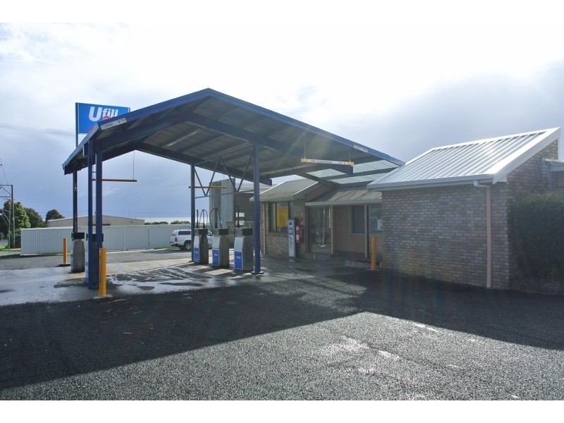 3a East Cam Road, Camdale TAS 7320