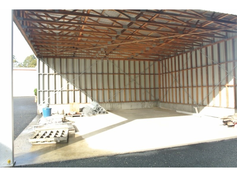 3a East Cam Road, Camdale TAS 7320