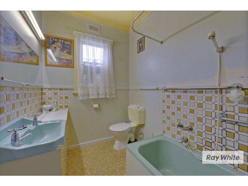 83 Bass Highway, Somerset TAS 7322