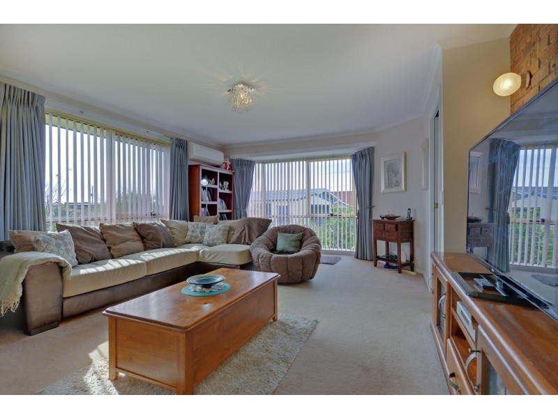 26 Seabreeze Avenue, Sulphur Creek TAS 7316
