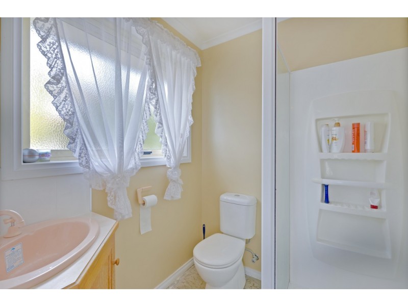 26 Seabreeze Avenue, Sulphur Creek TAS 7316
