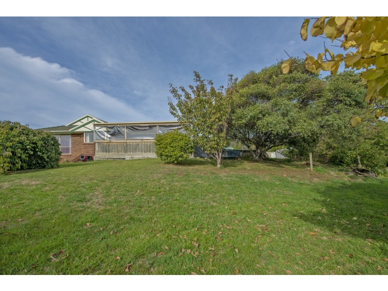 26 Seabreeze Avenue, Sulphur Creek TAS 7316