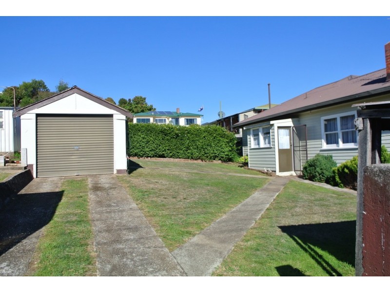 33 Ironcliffe Road, Penguin TAS 7316