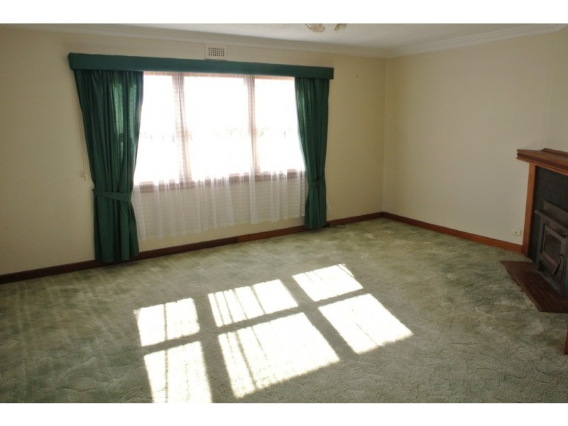33 Ironcliffe Road, Penguin TAS 7316