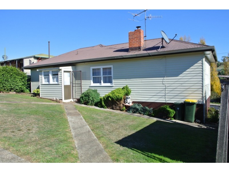 33 Ironcliffe Road, Penguin TAS 7316