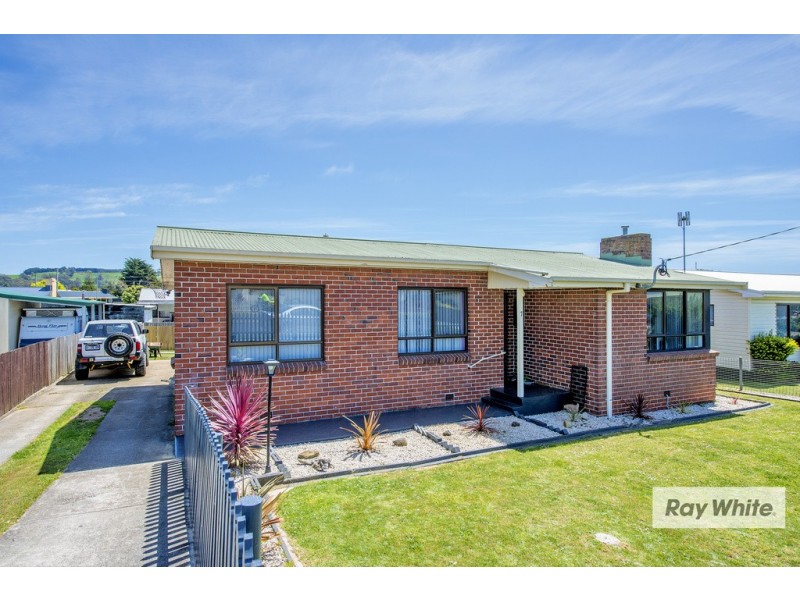 7 Raglan Street, Somerset TAS 7322