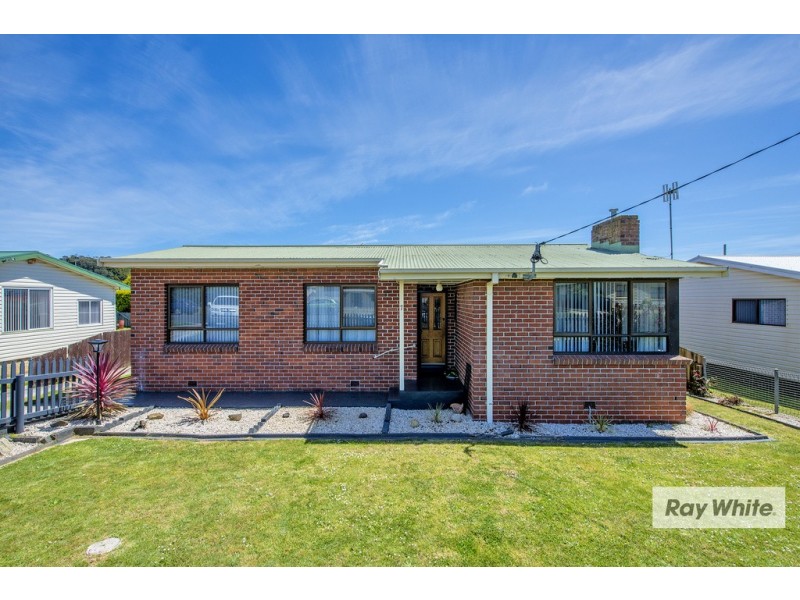 7 Raglan Street, Somerset TAS 7322