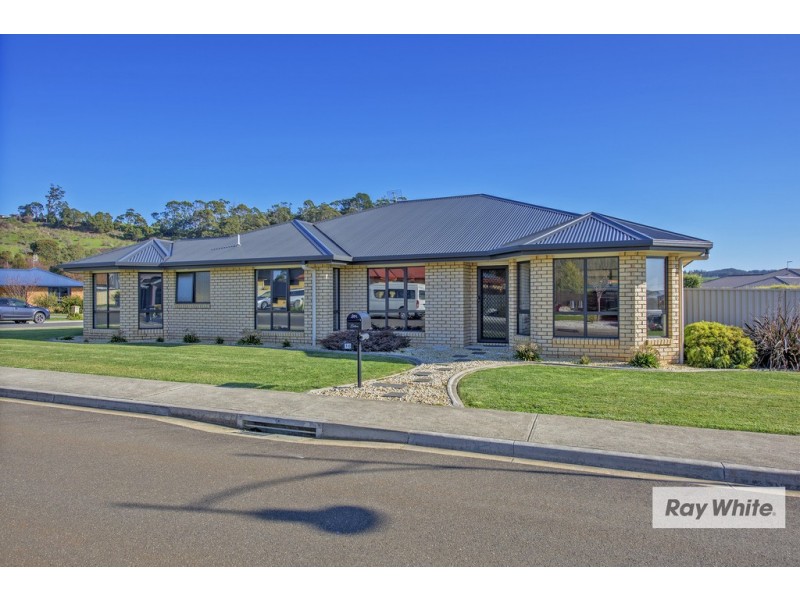 16 Waterford Drive, Sulphur Creek TAS 7316