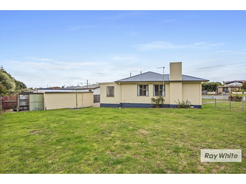 75 Simpson Street, Somerset TAS 7322