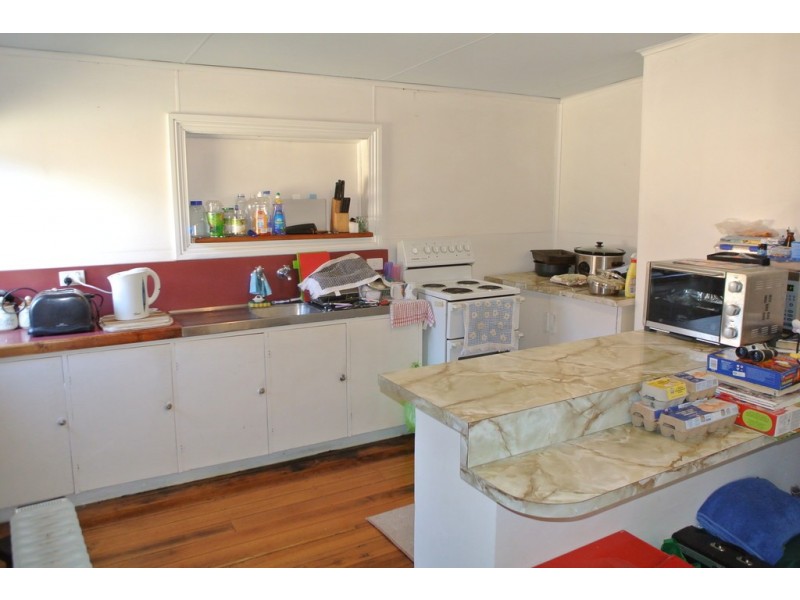 16 Cardigan Street, Somerset TAS 7322