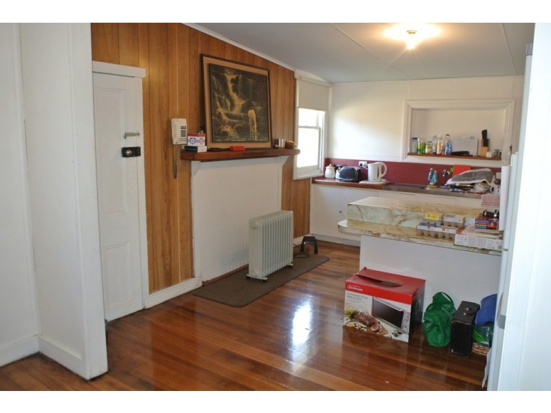 16 Cardigan Street, Somerset TAS 7322