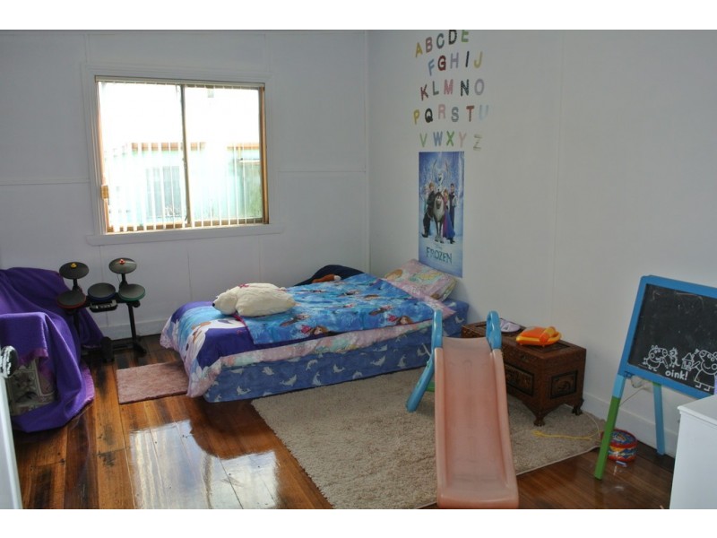 16 Cardigan Street, Somerset TAS 7322