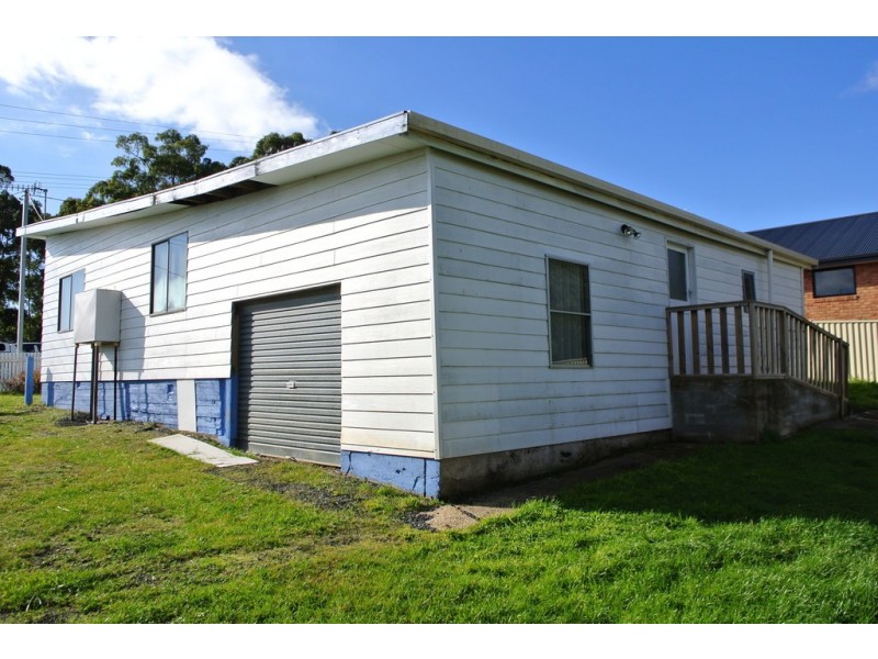 16 Cardigan Street, Somerset TAS 7322