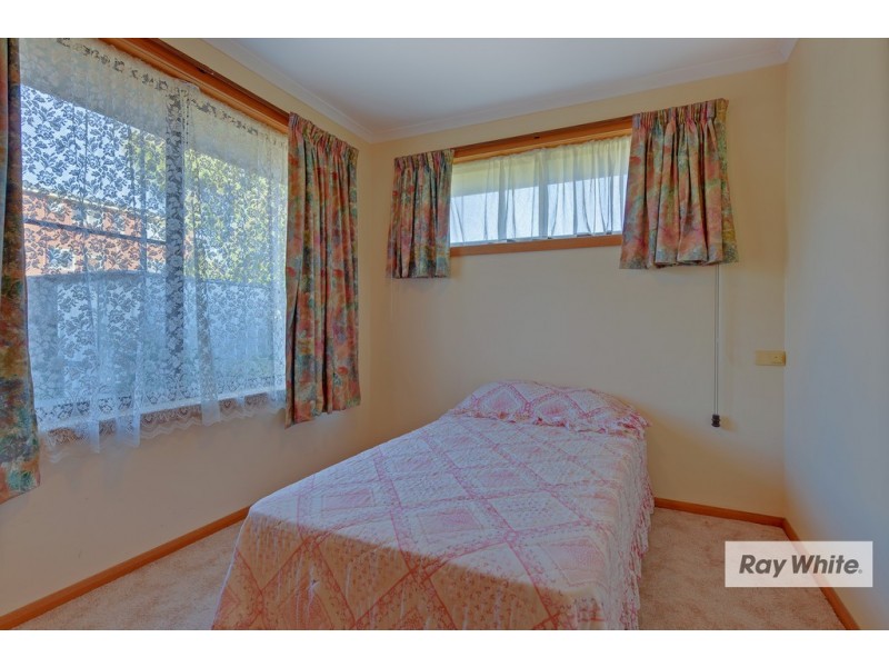 2/3 Turnbull Avenue, Upper Burnie TAS 7320