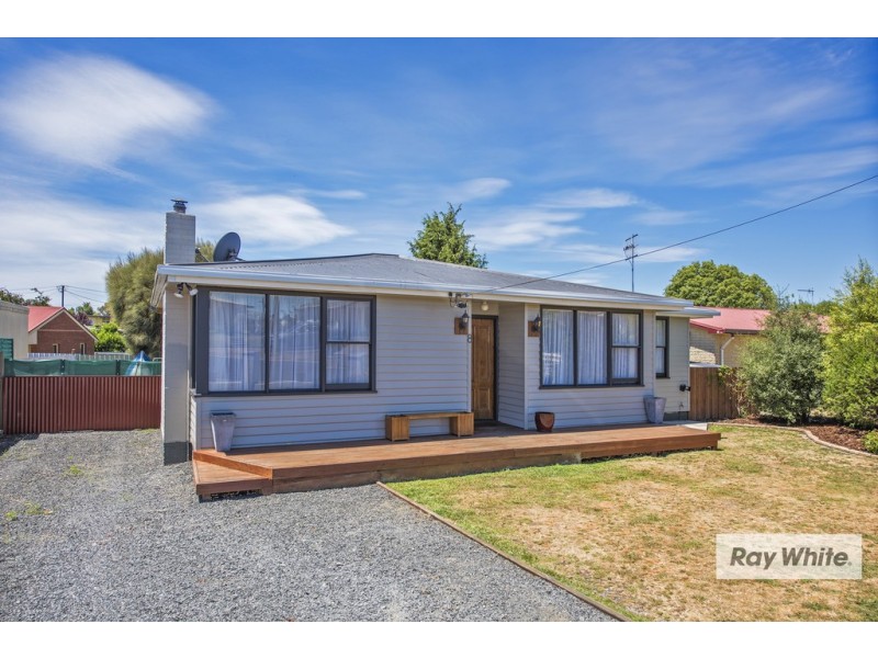 8 Rees Street, Wynyard TAS 7325