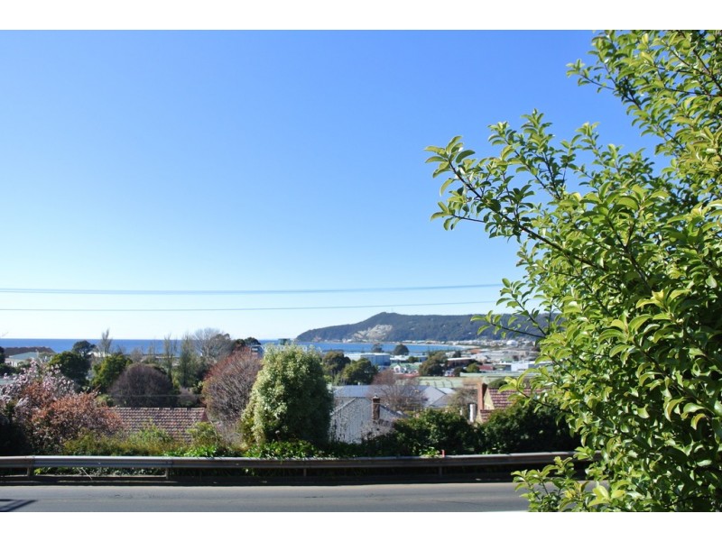 126 Mount Street, Burnie TAS 7320