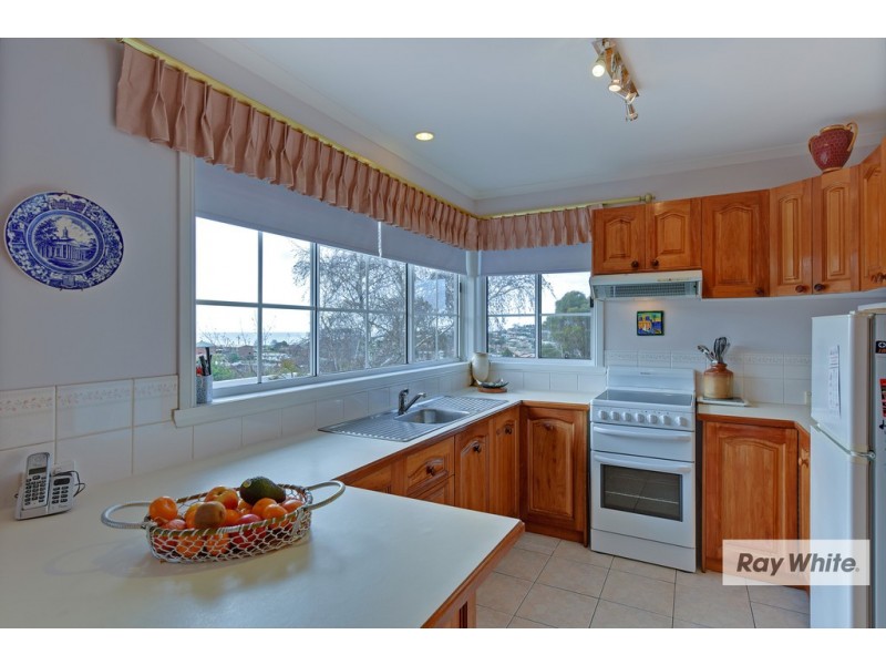 1/111 Brickport Road, Park Grove TAS 7320