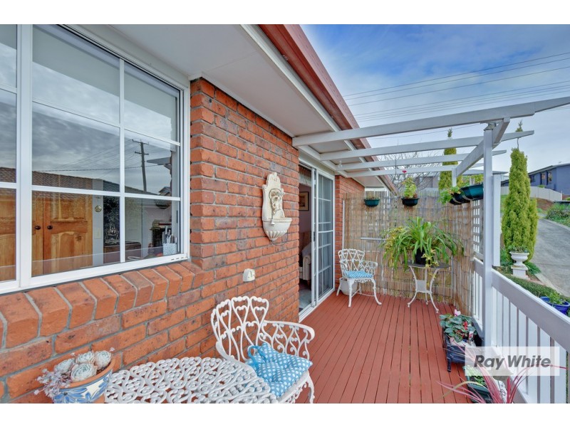1/111 Brickport Road, Park Grove TAS 7320