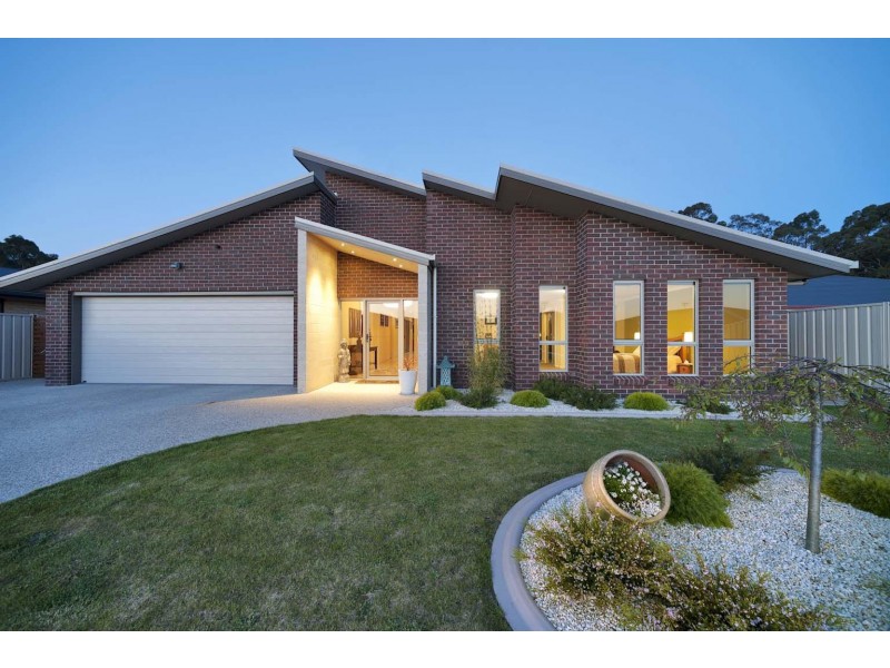 60 Katelyn Drive, Wynyard TAS 7325