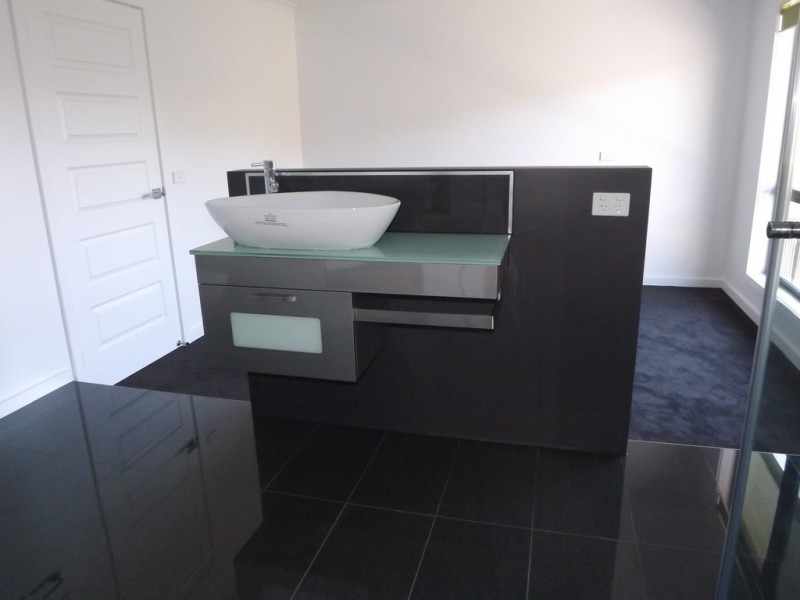3/9 Platinum Drive, Park Grove TAS 7320