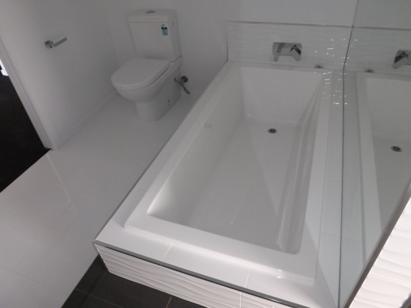 3/9 Platinum Drive, Park Grove TAS 7320